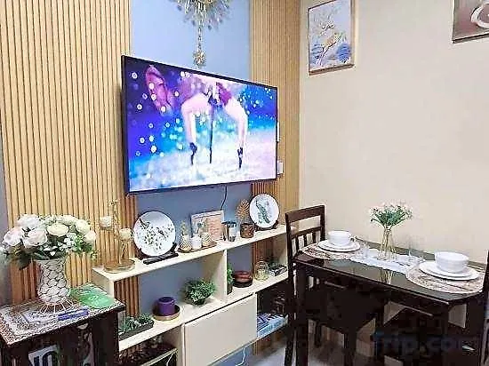 Отель Foursphere Staycation Манила