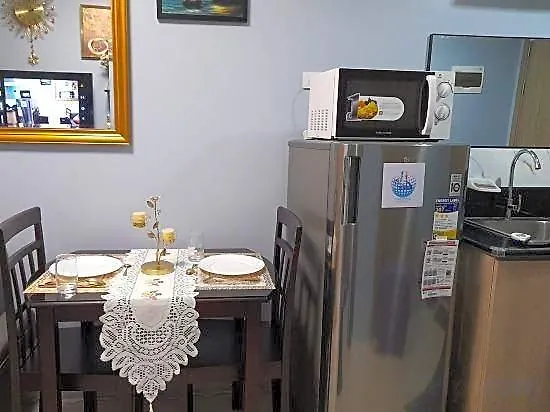 Foursphere Staycation Отель 4*